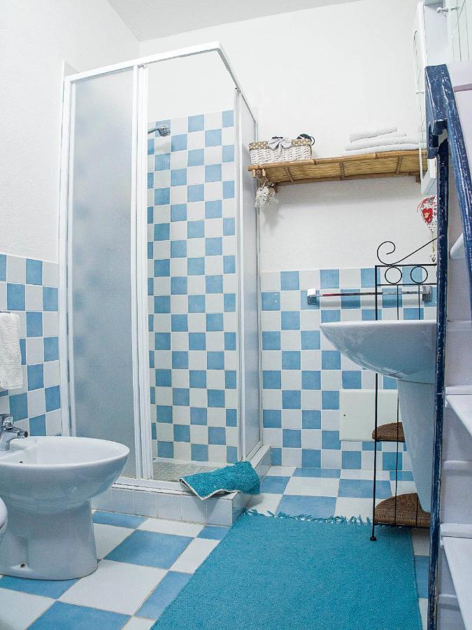 B&B I Mari Torpè Exteriör bild